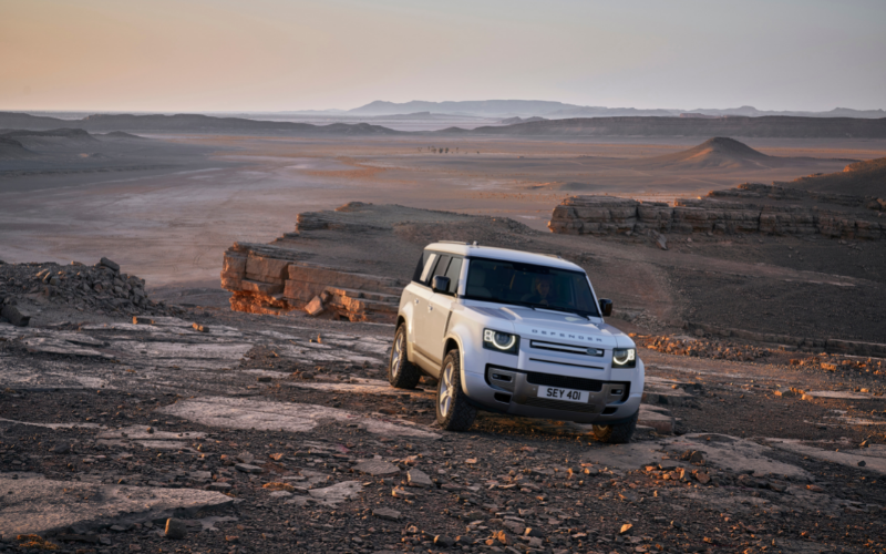 Land Rover Defender Crowned Best Large Premium SUV at New Car Awards 2022