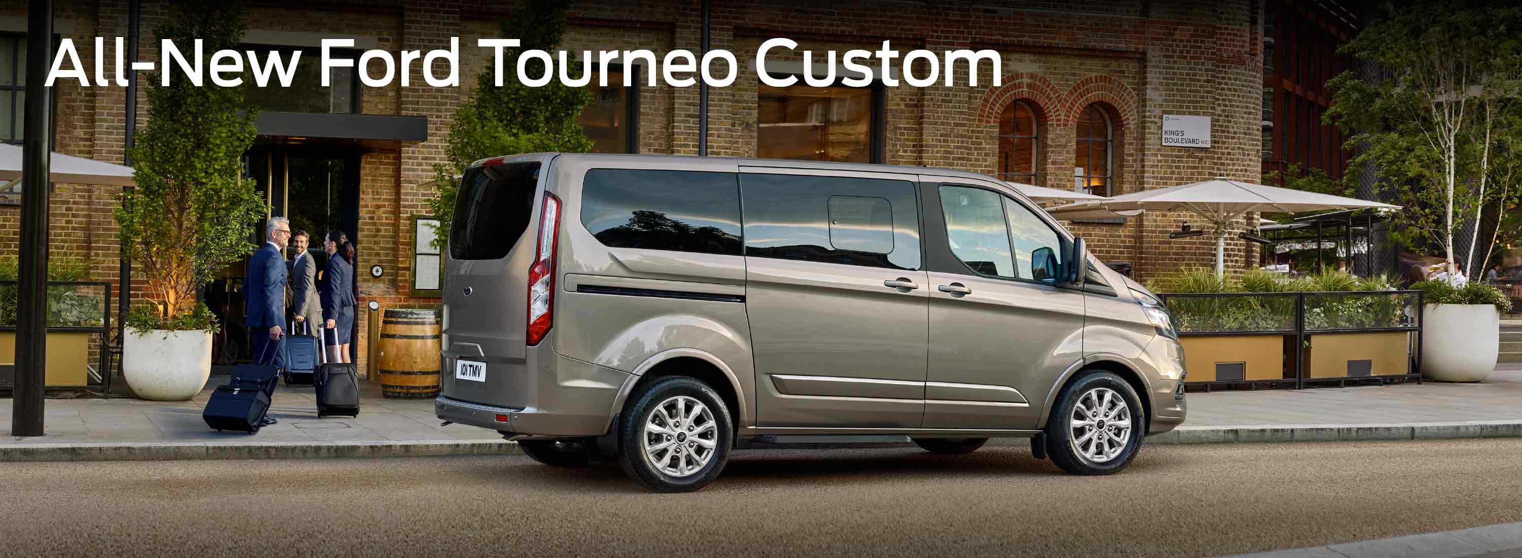 Ford Tourneo 4