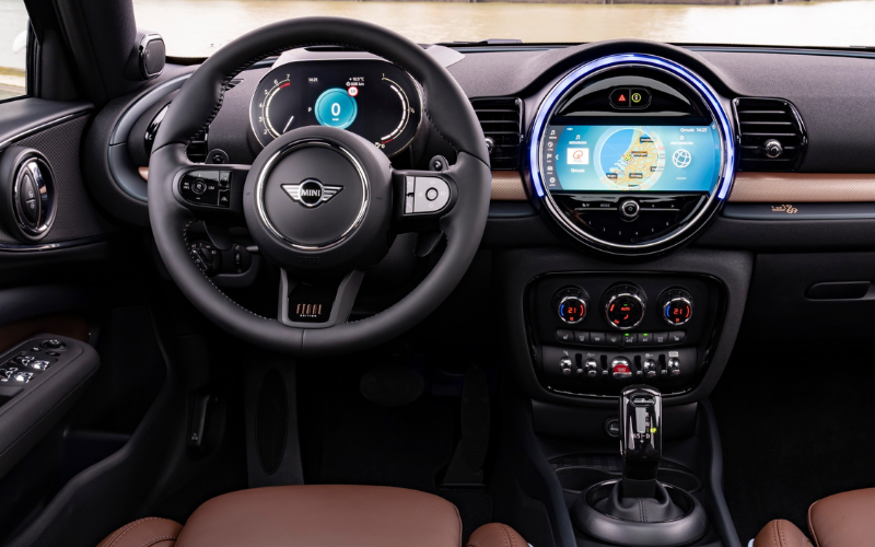 MINI Clubman Final Edition Interior 1