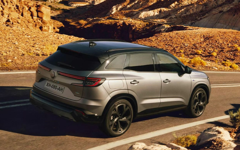 Renault Austral Back Shot