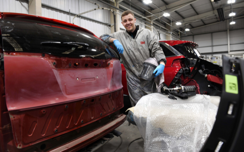 Vertu Motors Plc Recognised As A Top Apprenticeship Employer In 2023 Rankings