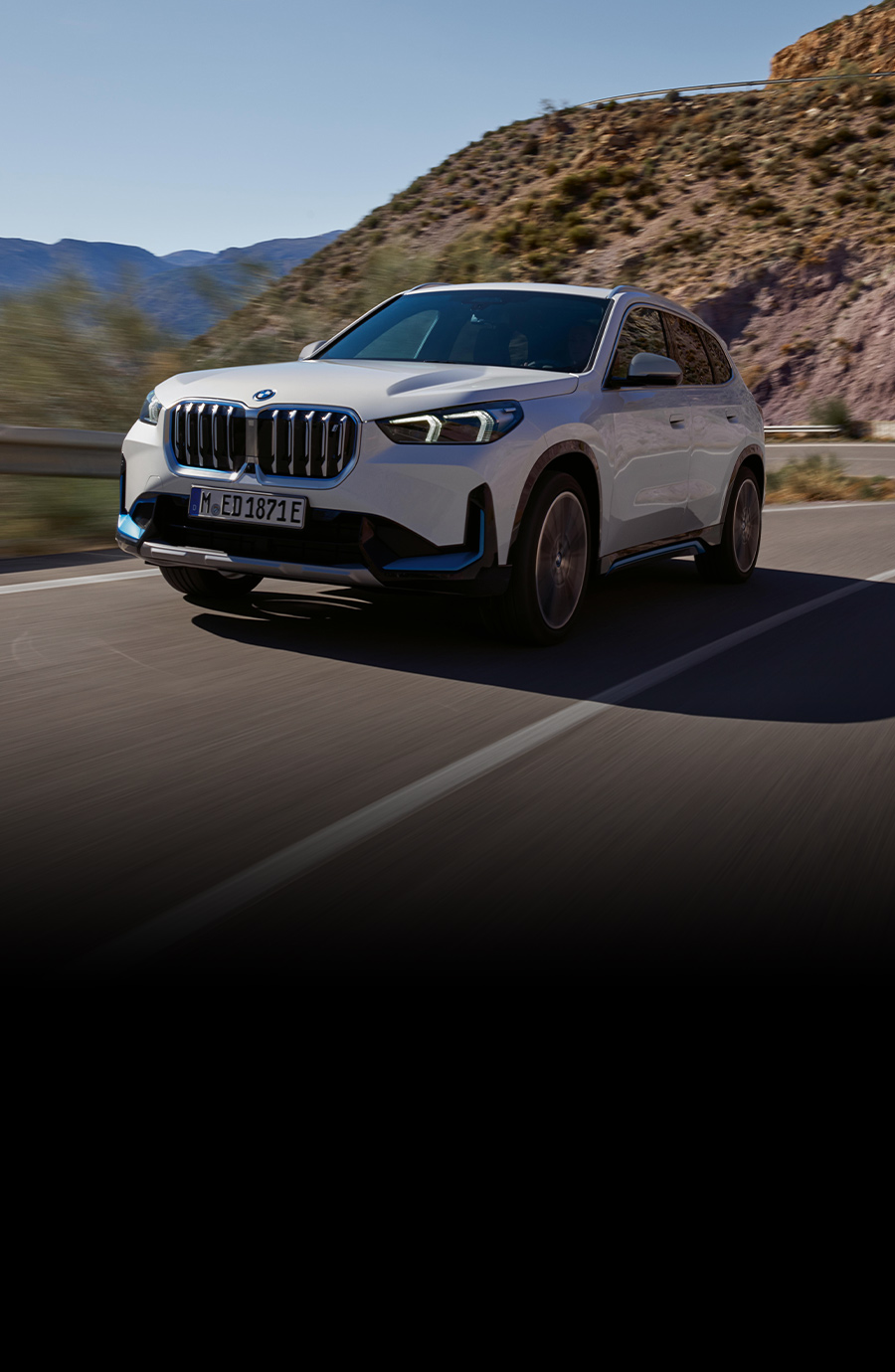 BMW iX1