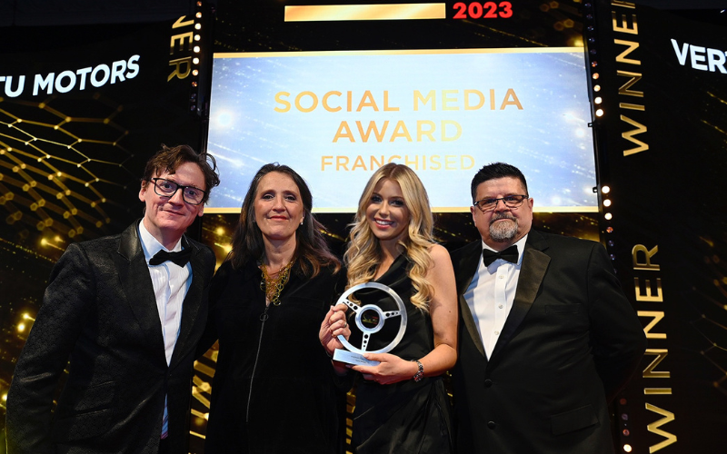 The Vertu Motors social media team with award
