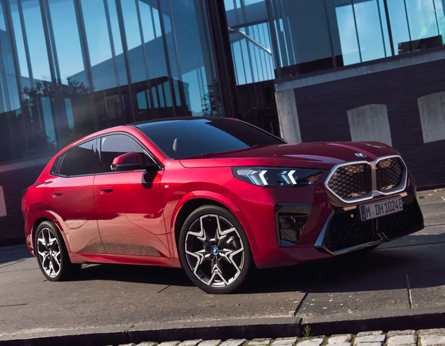 BMW ix2