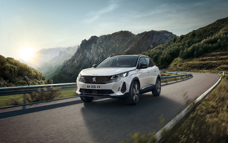 PEUGEOT 3008 PHEV SUV