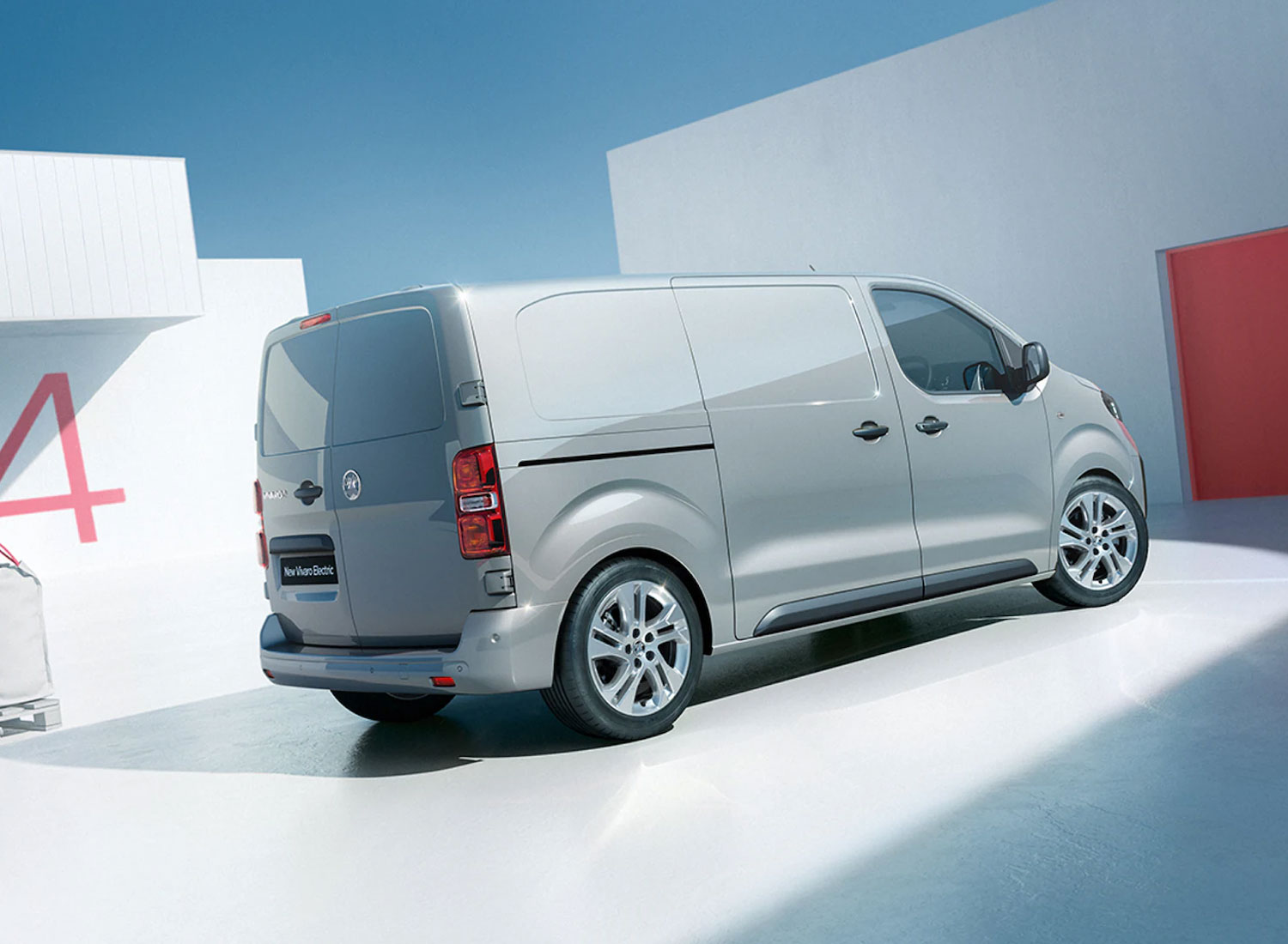 Vauxhall Vivaro 01 BSM