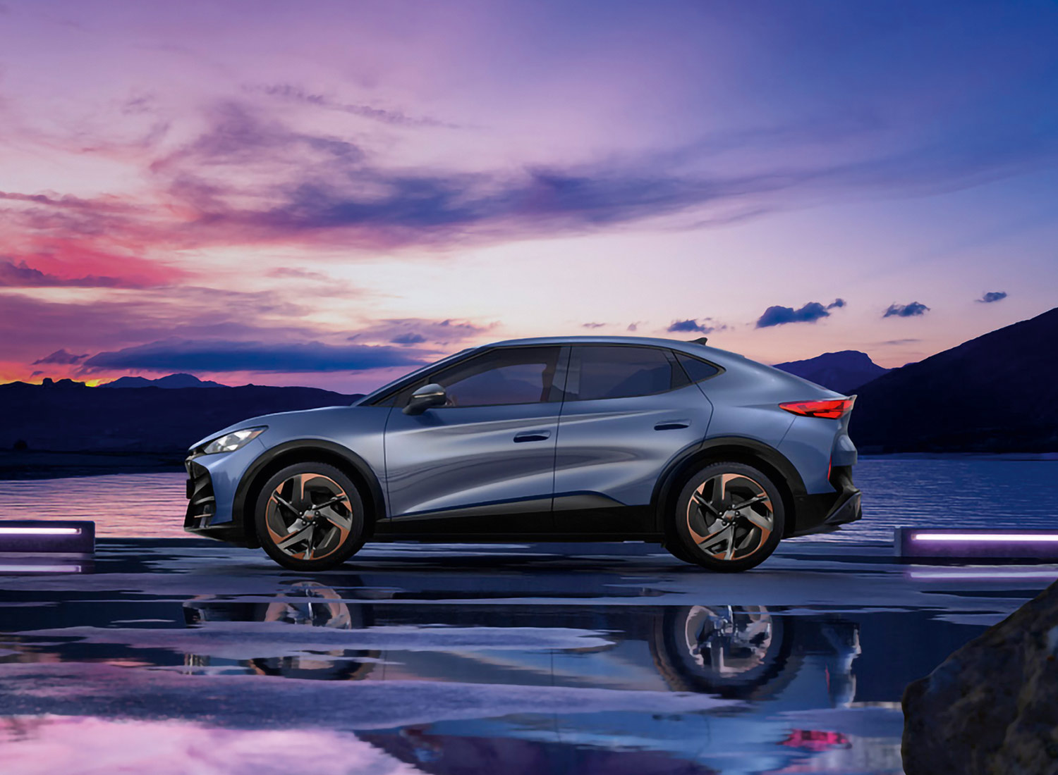 CUPRA Tavascan 01