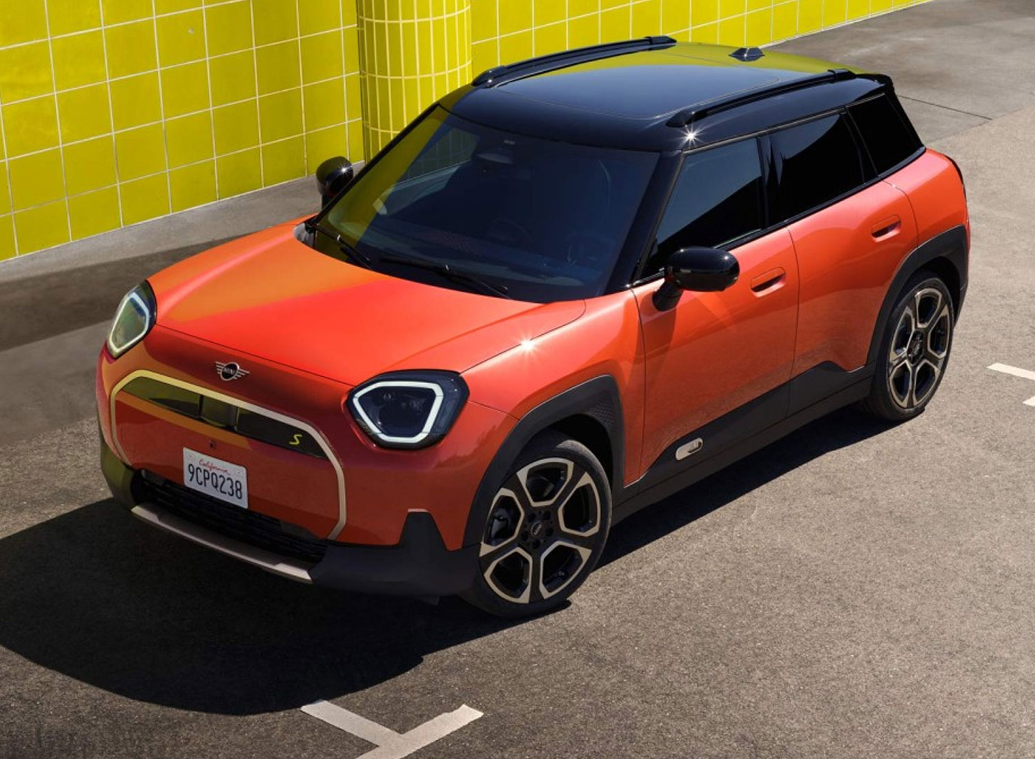 MINI Aceman 01