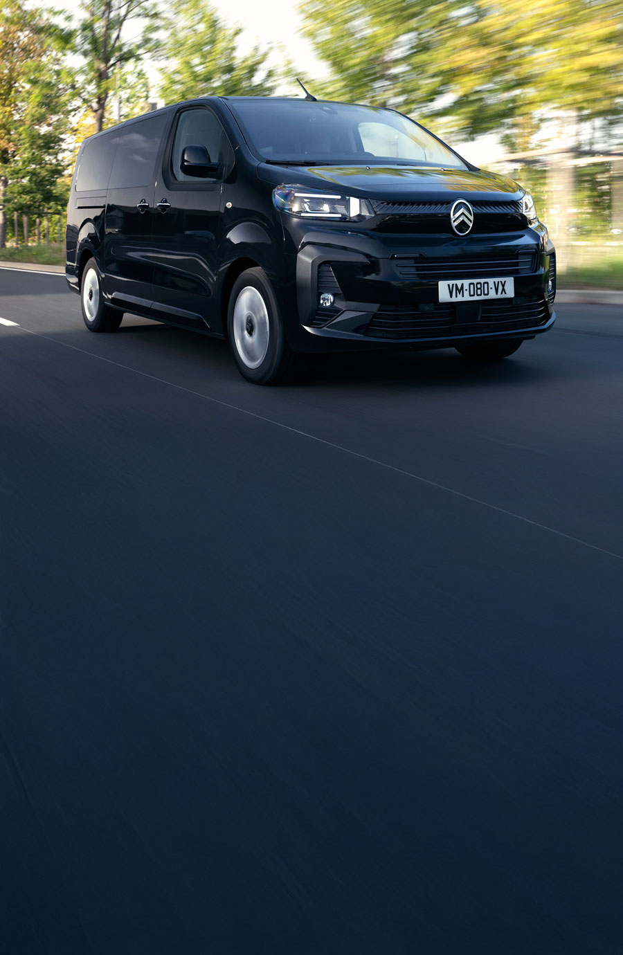 Explore the new Citroen Spacetourer