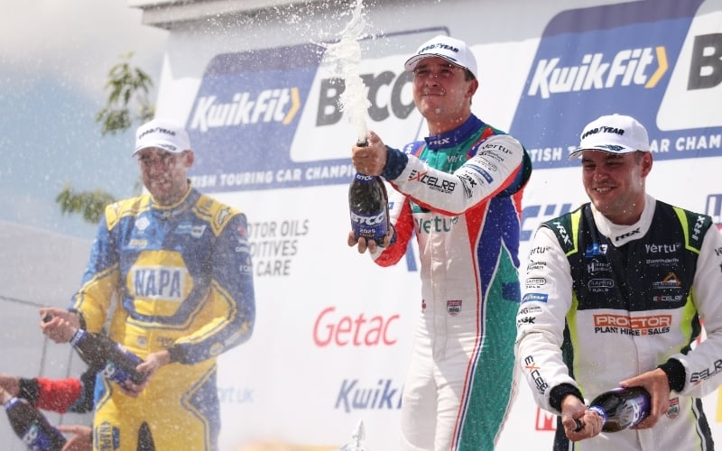 Team VERTU Reclaims Top Spot As BTCC Season Resumes