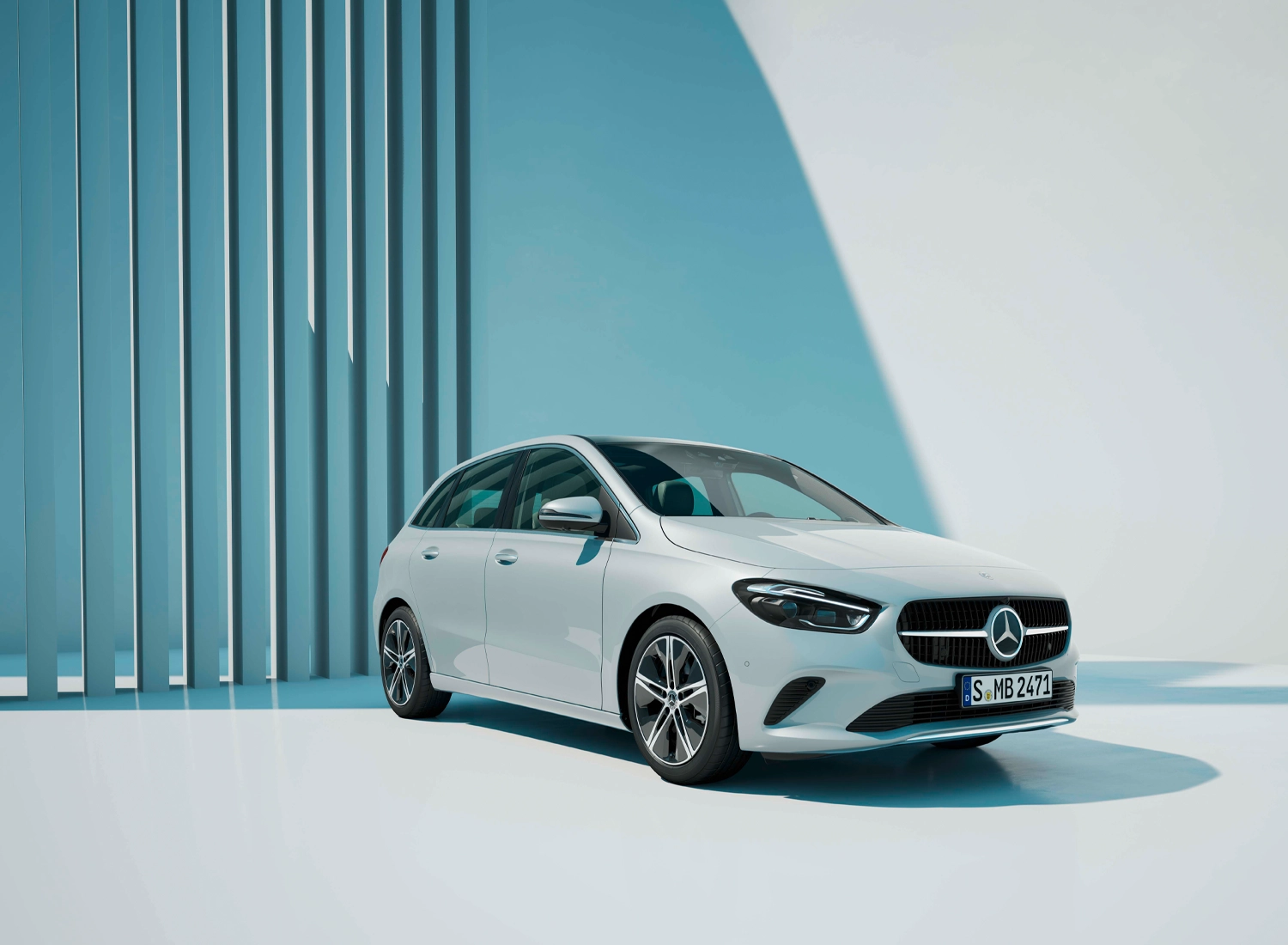 Mercedes-Benz B-Class 01