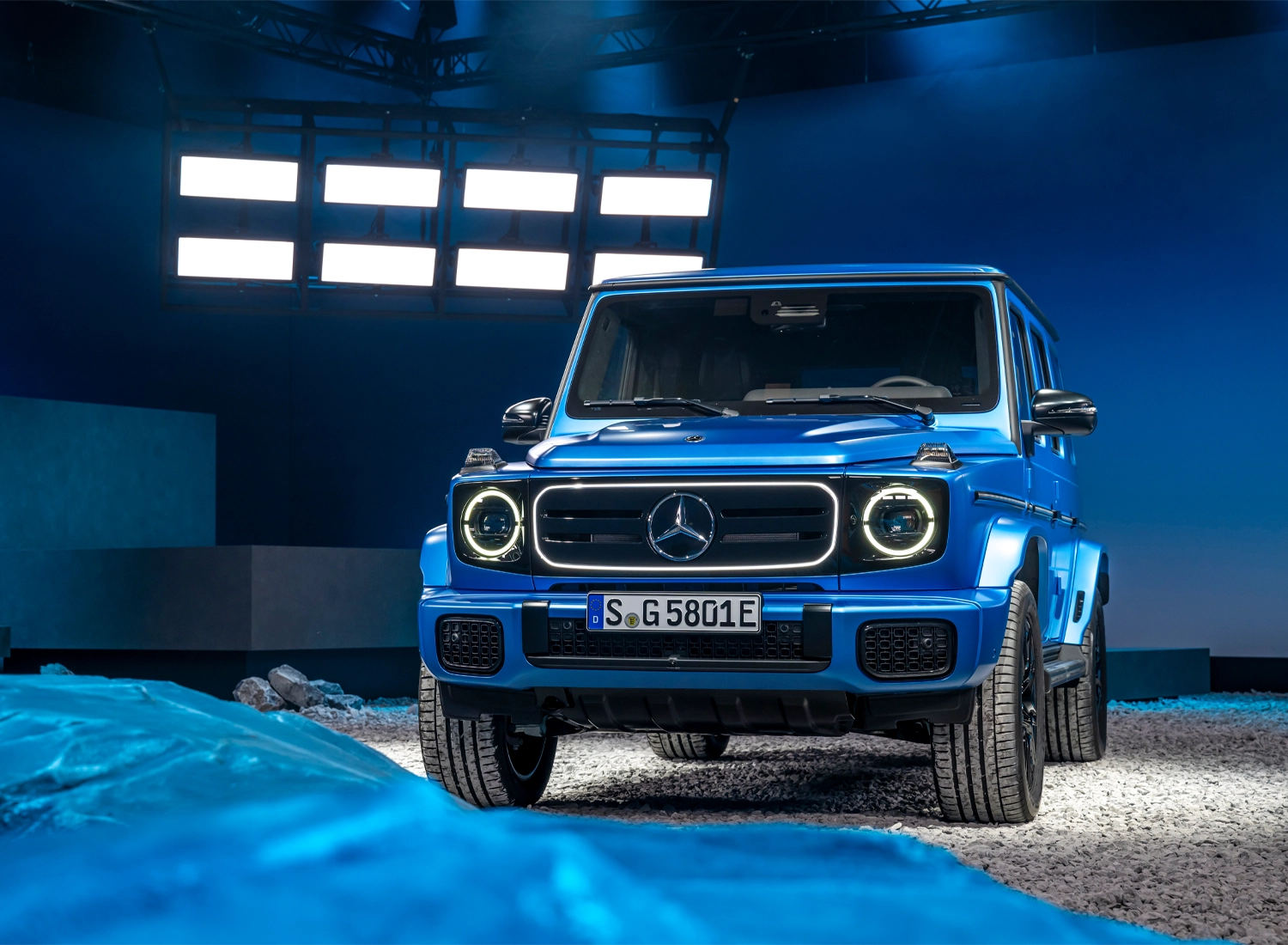 Mercedes-Benz G-Class 01