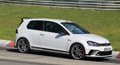 Volkswagen Golf GTI Clubsport 45 Celebrates 45 Years of the Hot Hatch