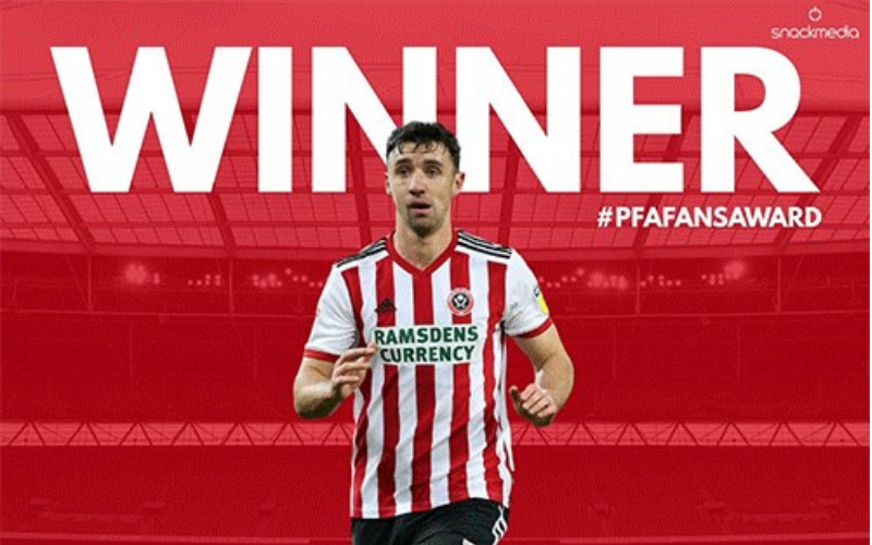 Enda Stevens Wins Championship PFA Bristol Street Motors Fans Player