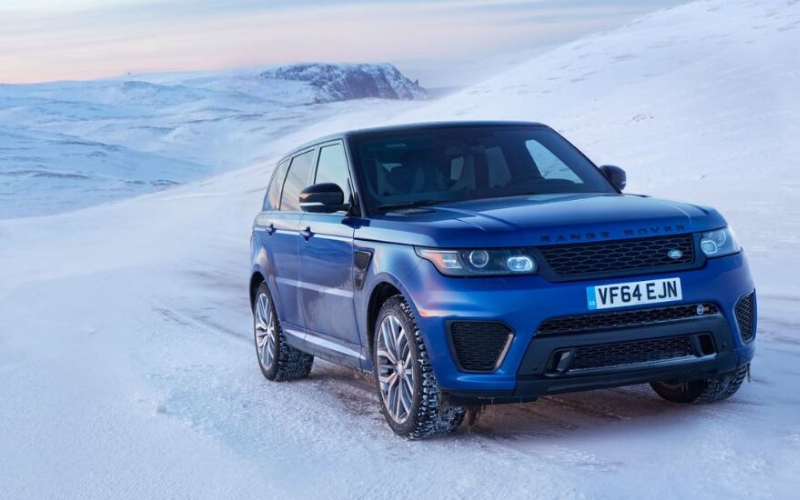 Land Rover Winter Driving Tips – Are You Ready?