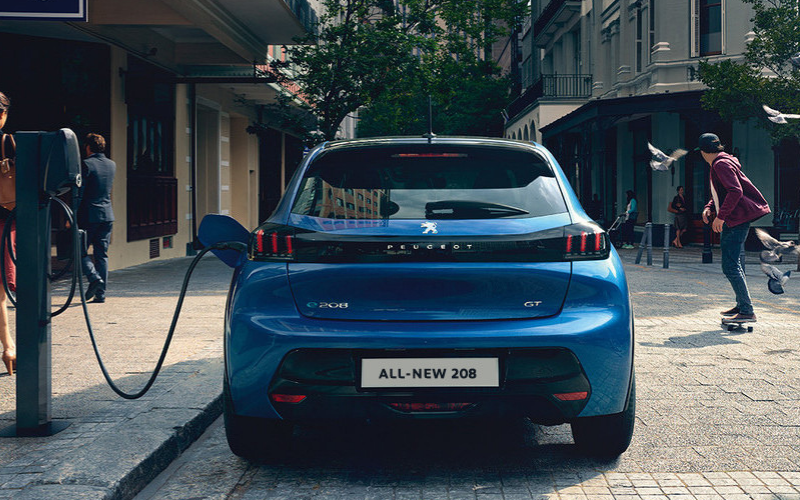 New Peugeot Car Buyers To Receive Free 6 Month Charging Subscription