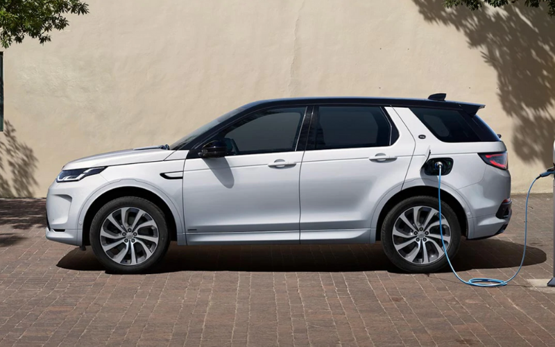 Dedicated EV Platform Planned For Land Rover Discovery Sport, Range Rover  Evoque