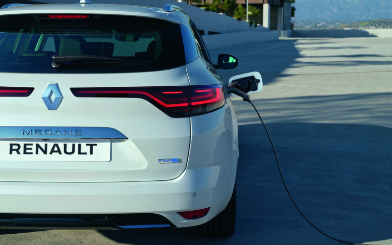 plug in hybrid megane