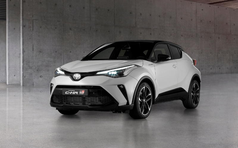 Toyota chr plug in hybrid 2021 deals