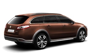 What Car? gives its verdict on Peugeot 508 RXH