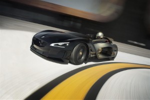 Peugeot EX1 smashes records