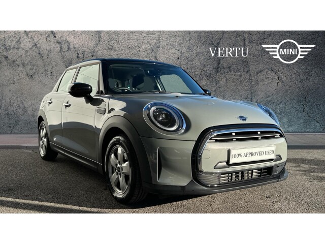 2022 MINI Mini 1.5 Cooper Classic (Premium) Hatchback 5d Auto