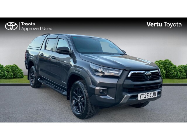 2025 Toyota Hi-Lux 2.8D-4D Invincible X 48V Hybrid