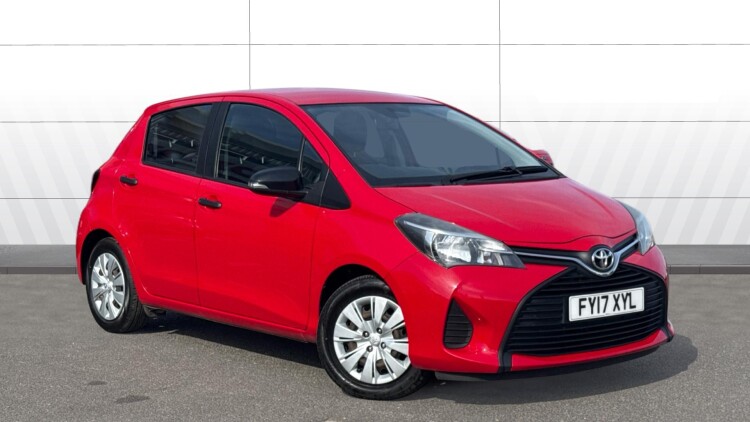 2017 TOYOTA YARIS