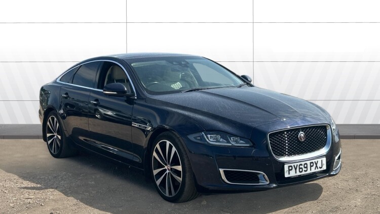 2019 JAGUAR XJ