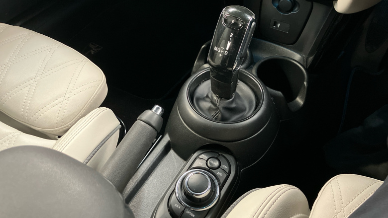 Used MINI Hatchback 1.5 Cooper Exclusive 3dr Auto Petrol Hatchback for ...