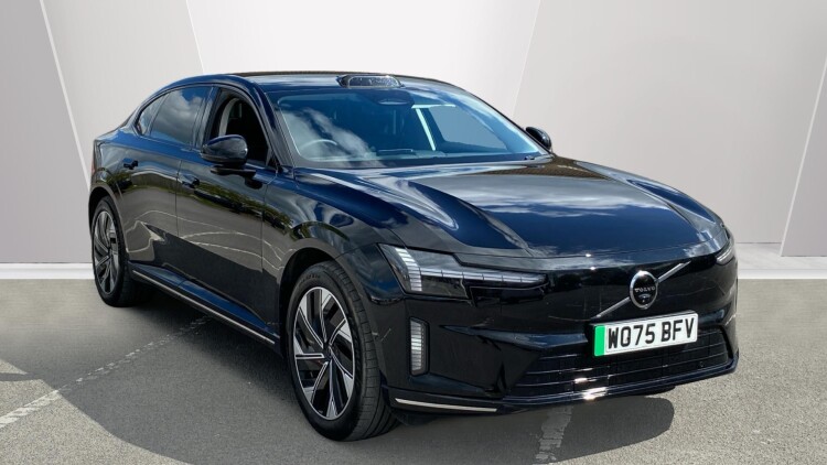 2026 VOLVO ES90